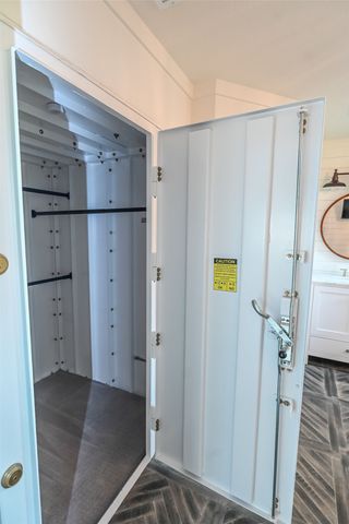 1701 Brown Trail, Hurst, TX 76054