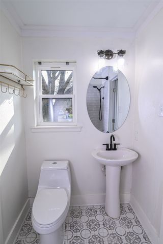 1701 Brown Trail, Hurst, TX 76054