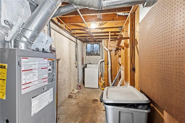 8630 W 85TH Street, Overland Park, KS 66212