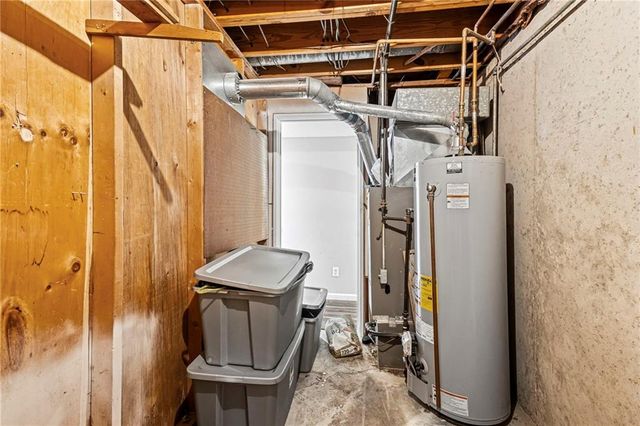 8630 W 85TH Street, Overland Park, KS 66212