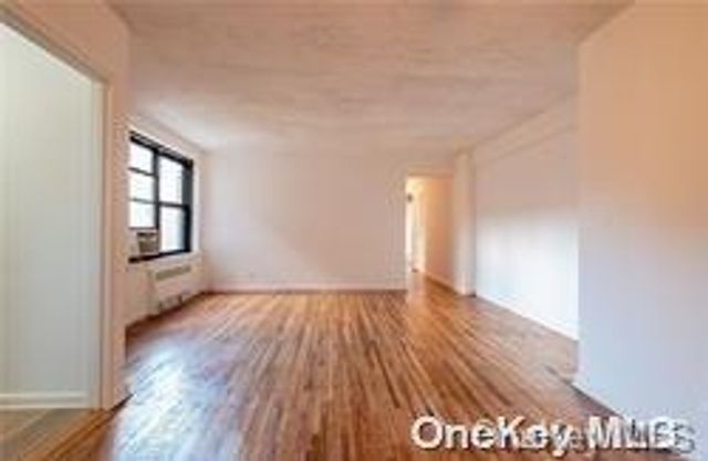 112-19 34th Avenue 5D, Corona, NY 11368