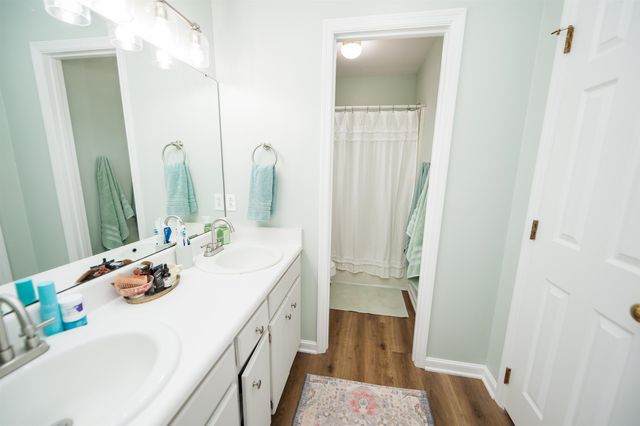 507 Ashbrook Way, Spartanburg, SC 29301
