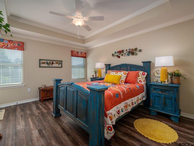 705 Reno, Chandler, TX 75758