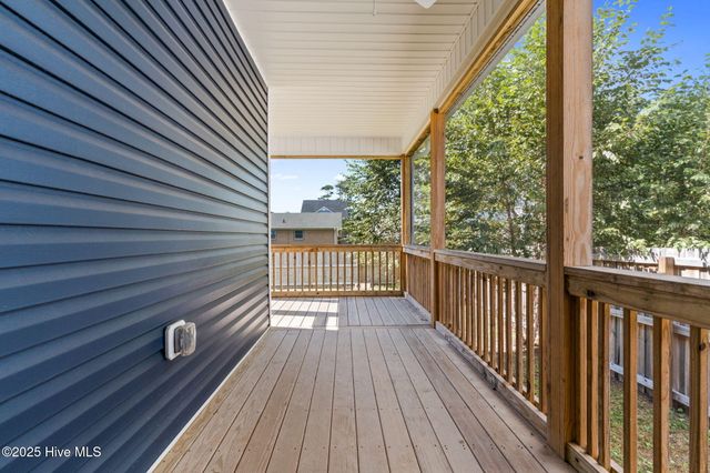 319 NE 61st Street, Oak Island, NC 28465