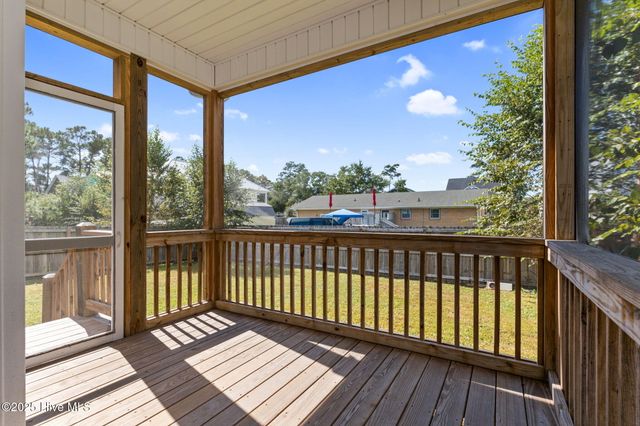 319 NE 61st Street, Oak Island, NC 28465