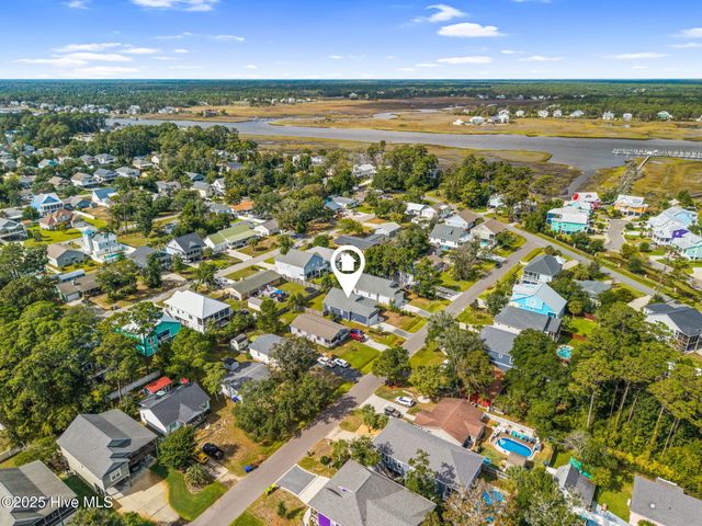319 NE 61st Street, Oak Island, NC 28465
