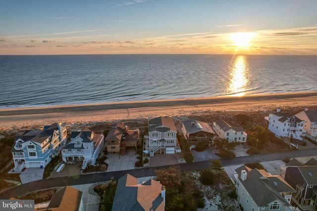 37105 OCEAN PARK LN, Fenwick Island, DE 19944