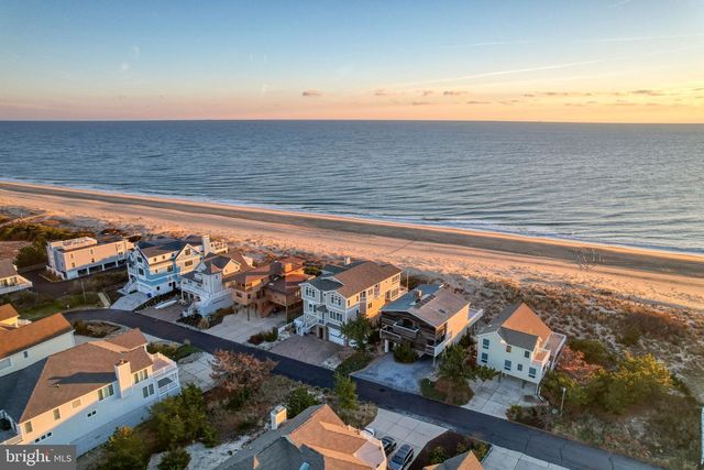 37105 OCEAN PARK LN, Fenwick Island, DE 19944