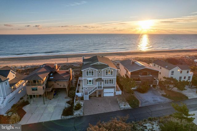 37105 OCEAN PARK LN, Fenwick Island, DE 19944