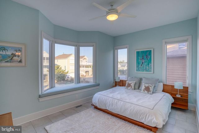 37105 OCEAN PARK LN, Fenwick Island, DE 19944