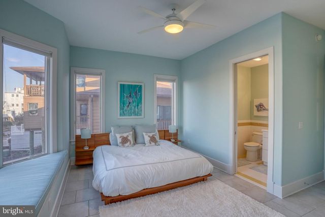 37105 OCEAN PARK LN, Fenwick Island, DE 19944