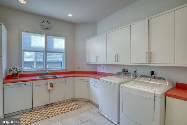 37105 OCEAN PARK LN, Fenwick Island, DE 19944