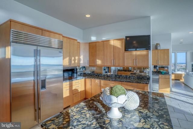 37105 OCEAN PARK LN, Fenwick Island, DE 19944