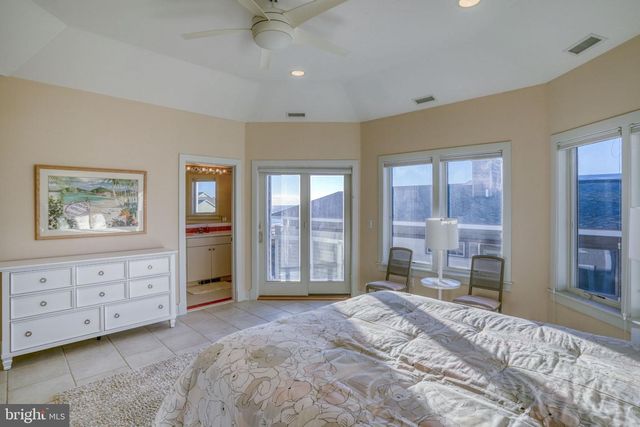 37105 OCEAN PARK LN, Fenwick Island, DE 19944