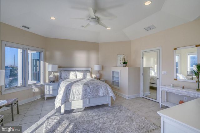 37105 OCEAN PARK LN, Fenwick Island, DE 19944