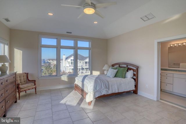 37105 OCEAN PARK LN, Fenwick Island, DE 19944