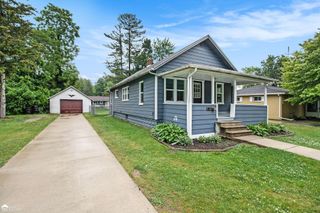 187 S Saginaw Street, Montrose, MI 48457