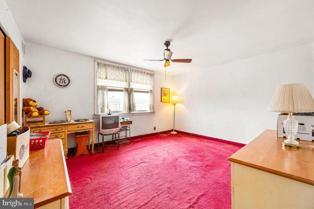 7215 GUYER AVE, Philadelphia, PA 19153