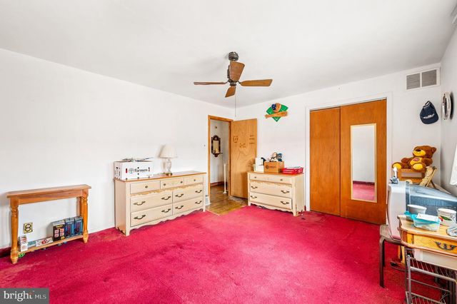 7215 GUYER AVE, Philadelphia, PA 19153