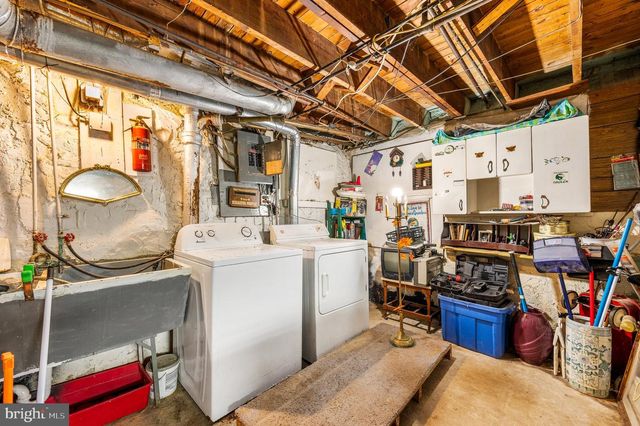 7215 GUYER AVE, Philadelphia, PA 19153