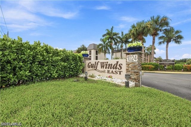 1004 Manatee RD H206, Naples, FL 34114