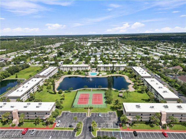 1004 Manatee RD H206, Naples, FL 34114