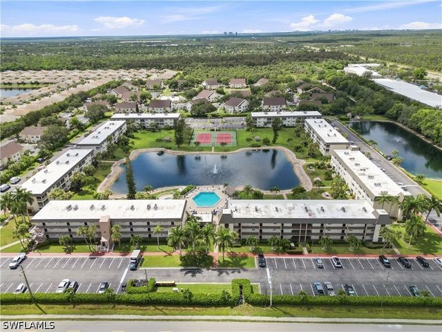 1004 Manatee RD H206, Naples, FL 34114