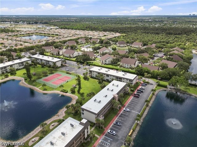 1004 Manatee RD H206, Naples, FL 34114