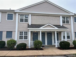 9102 Eager Road, Brentwood, MO 63144