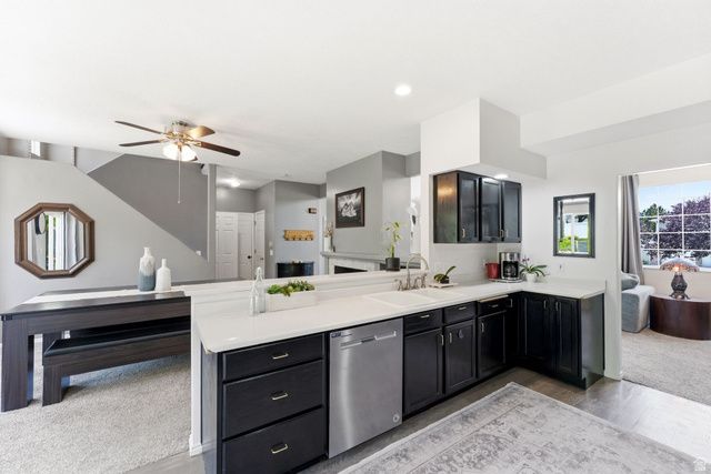 10188 YORKSHIRE DR, South Jordan, UT 84095