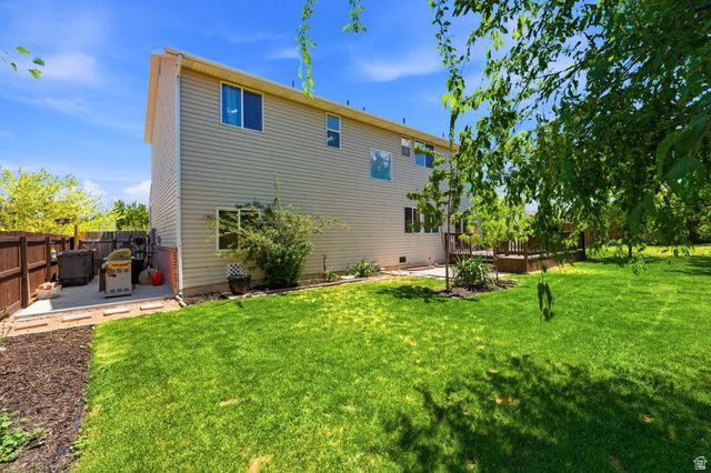10188 YORKSHIRE DR, South Jordan, UT 84095