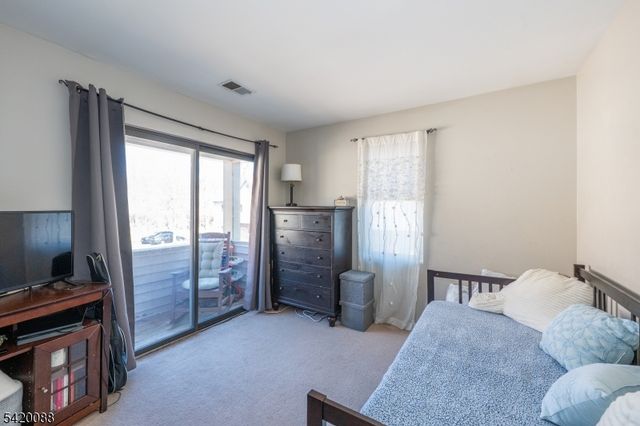 51 Sunrise Dr, Hanover Twp., NJ 07981