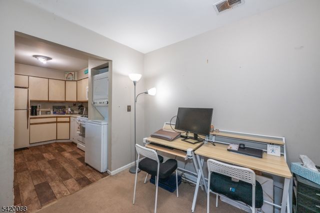 51 Sunrise Dr, Hanover Twp., NJ 07981