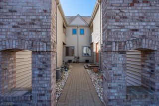 51 Sunrise Dr, Hanover Twp., NJ 07981