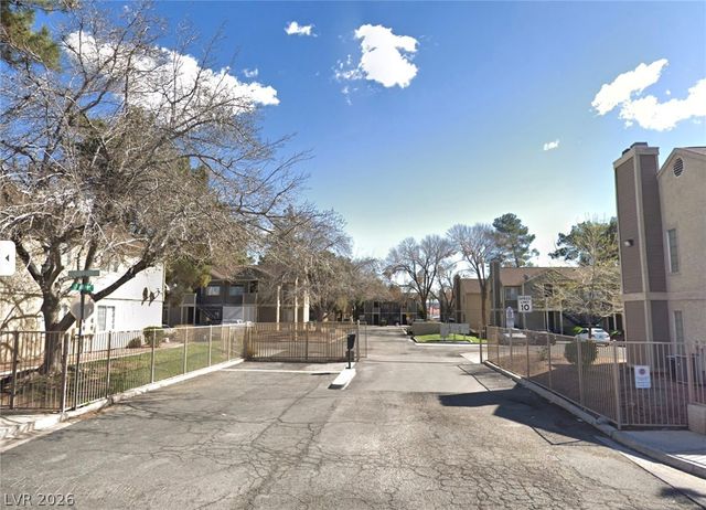 4622 Tracylynn Lane, Las Vegas, NV 89121