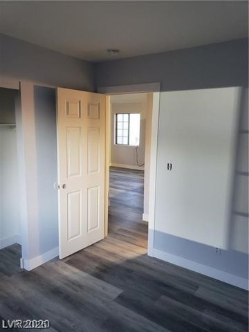 4622 Tracylynn Lane, Las Vegas, NV 89121