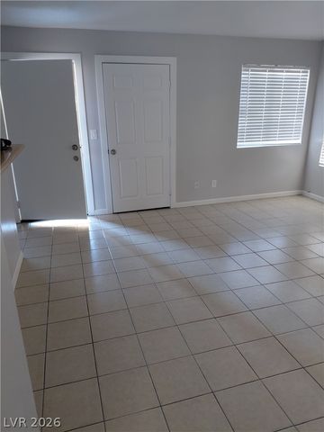 4622 Tracylynn Lane, Las Vegas, NV 89121