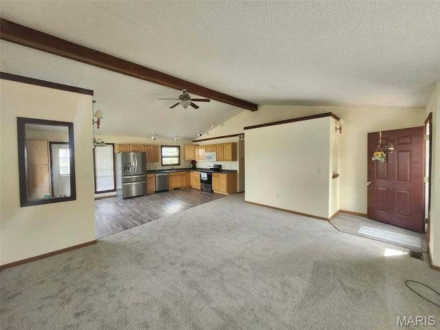 1204 Riverview Drive, Elsberry, MO 63343