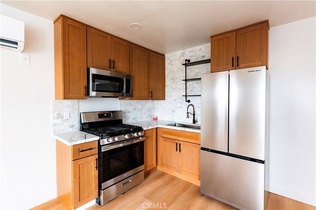 780 E Walton B, Signal Hill, CA 90755