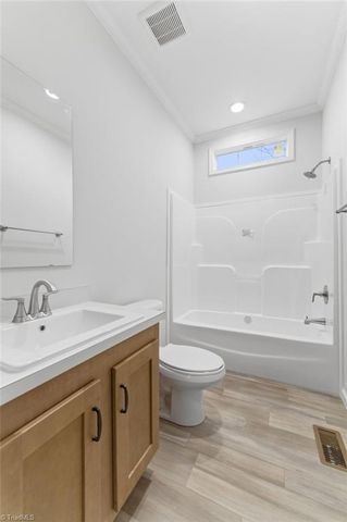 438 Hastings Hill Road, Kernersville, NC 27284