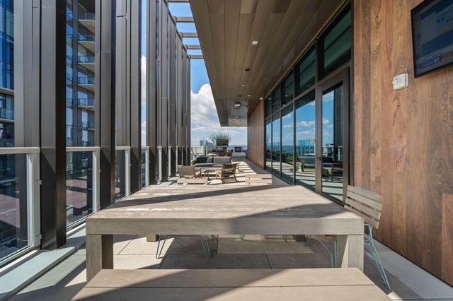 48 East Ave 1405, Austin, TX 78701