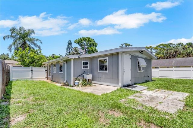 11360 Hunting RD, Bonita Springs, FL 34135