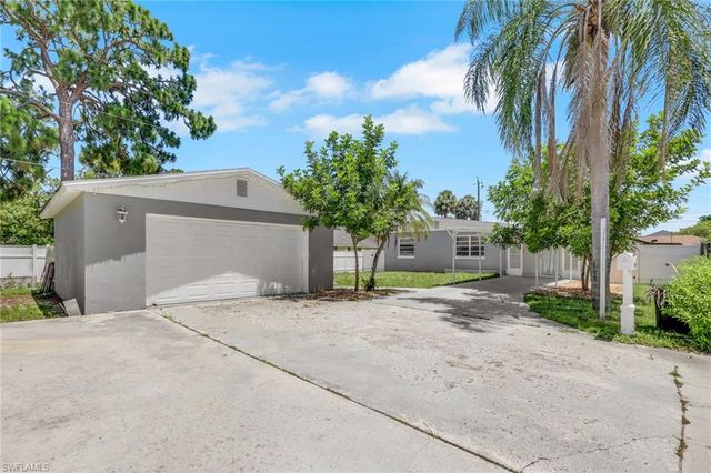11360 Hunting RD, Bonita Springs, FL 34135