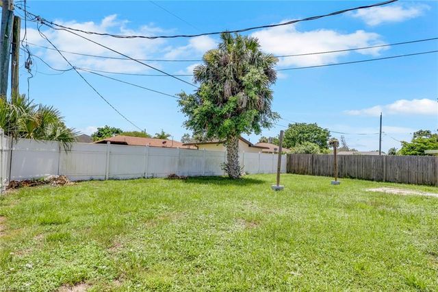 11360 Hunting RD, Bonita Springs, FL 34135