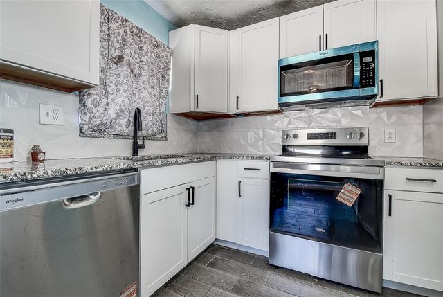 7583 MEADOWLAWN DRIVE N, St Petersburg, FL 33702