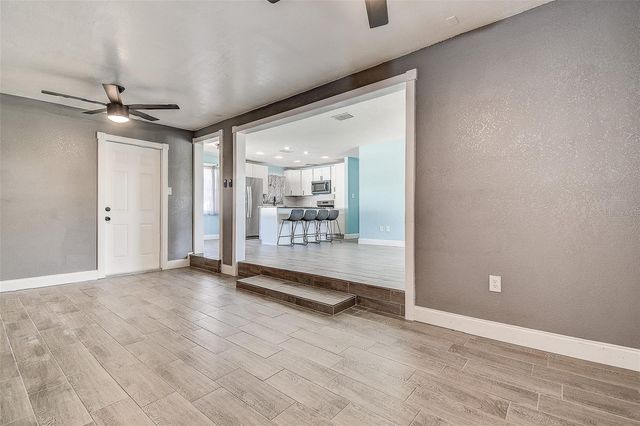 7583 MEADOWLAWN DRIVE N, St Petersburg, FL 33702