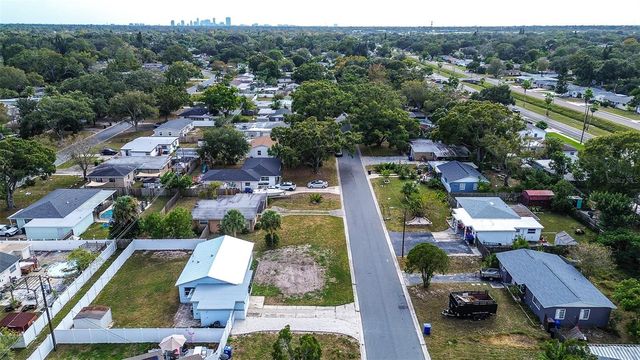 7583 MEADOWLAWN DRIVE N, St Petersburg, FL 33702