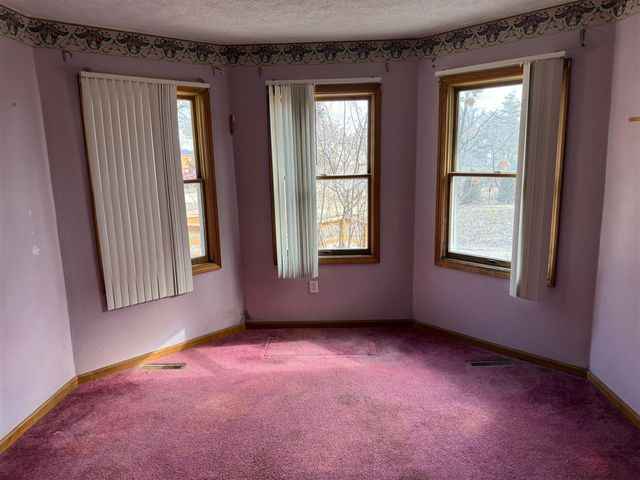 4685 13 Mile Road, Rockford, MI 49341