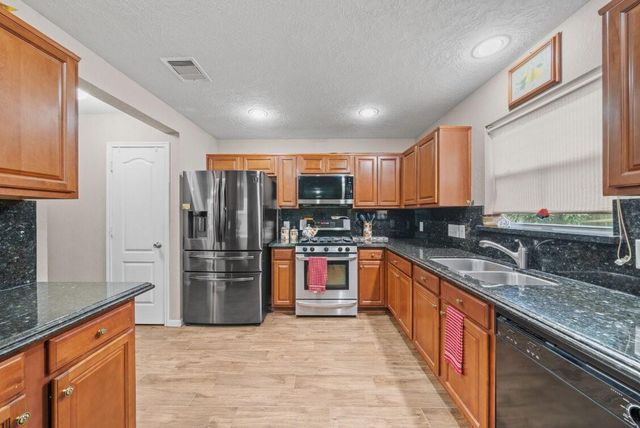 18703 Remington Park Drive, Houston, TX 77073