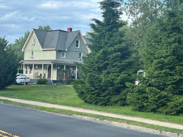 30 N Dell Ave, Roxbury Twp., NJ 07847